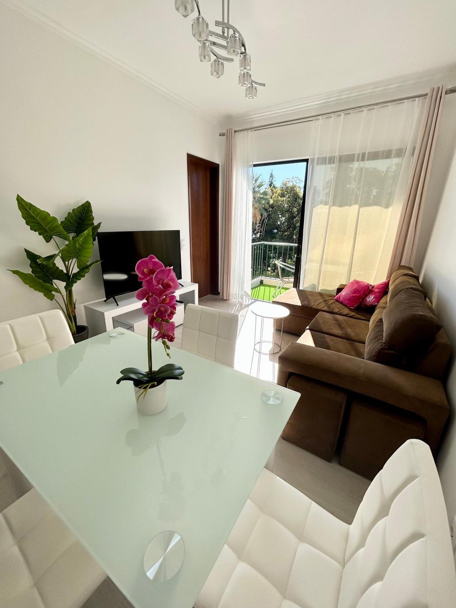 Santa Catarina By Ola Madeira Apartment Funchal  Exterior photo